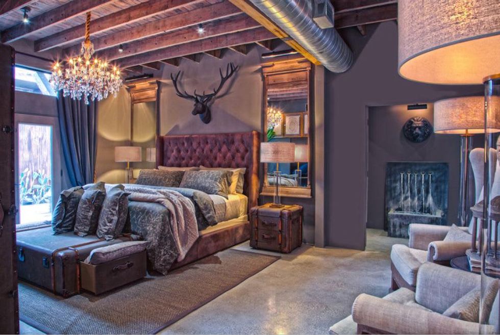 8 On the Market 3606 Sun Valley Drive February 2015