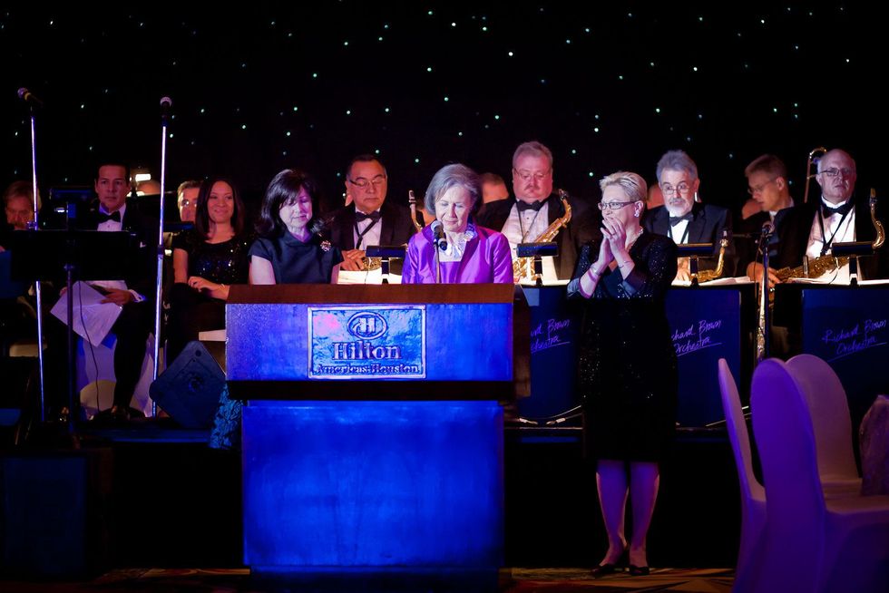 8 Sarah Rabinow Pesikoff, from left, Kathryn Rabinow and Melaney Linton at the Planned Parenthood Gala October 2014