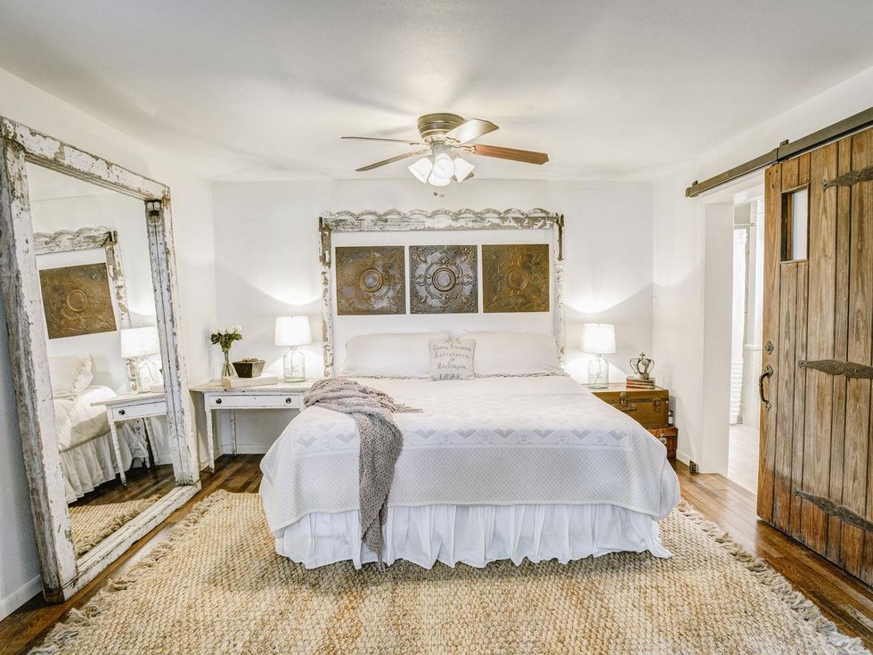 8 The Vintage Round Top house March 2014