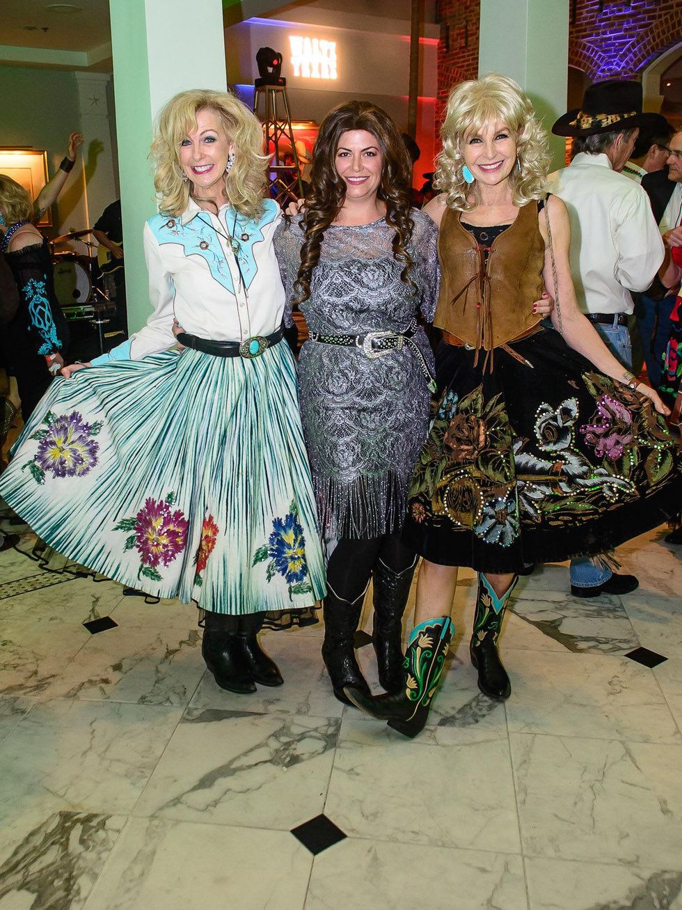 8, Tremont House Mardi Gras, February 2013, Janice Hurst, Lori Mitchell, Brenda Mitchell