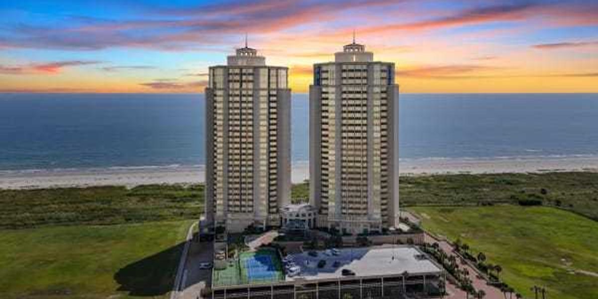 Galveston's largest condo offers stunning Gulf views, listed at $2.95M