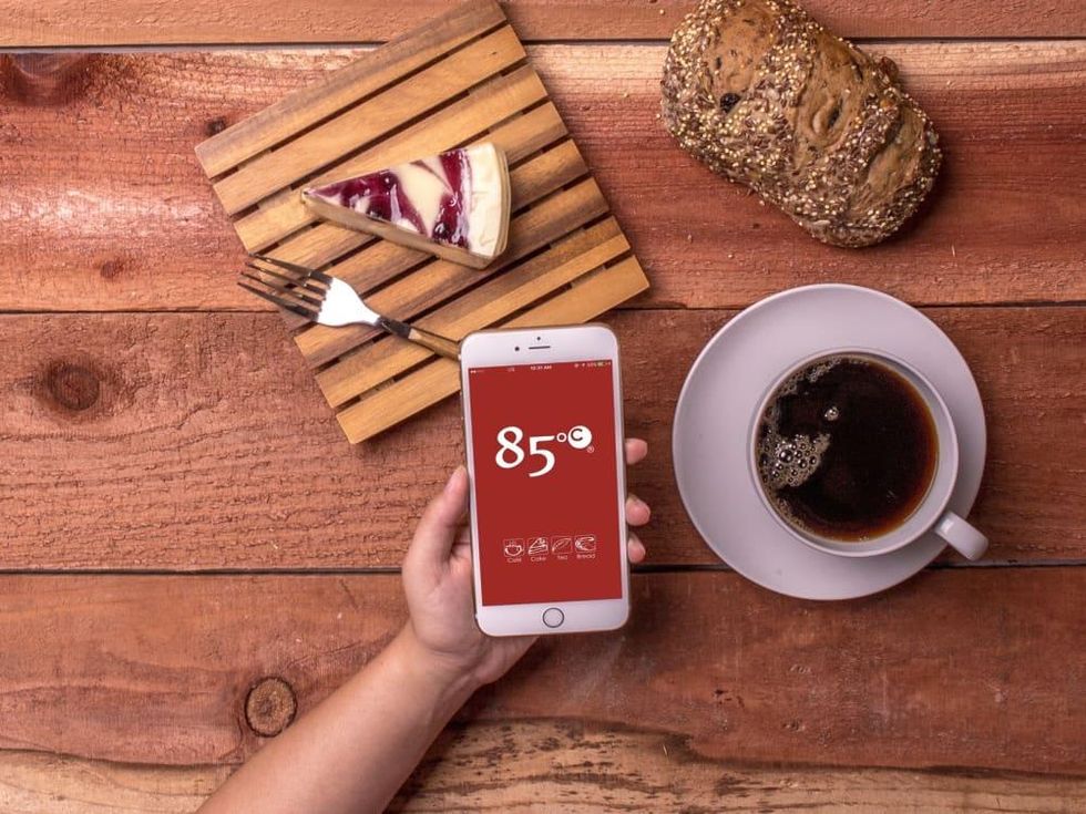 85C Bakery Cafe iPhone photo