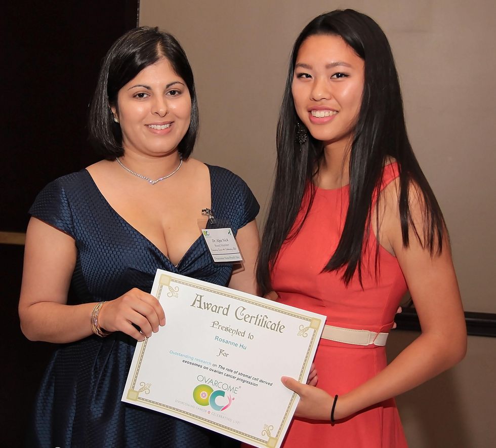 9 Dr. Alpa Nick, left, and Rosanne Hu at the Ovarcome Gala May 2014