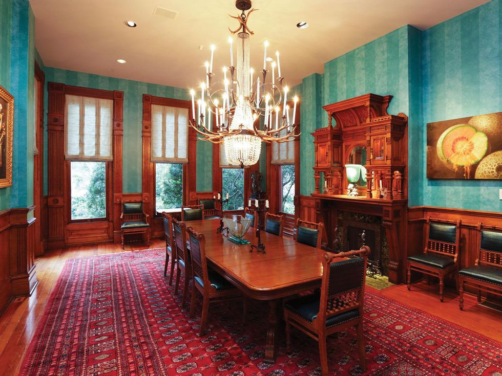 9 On the Market 201 Westmoreland November 2013