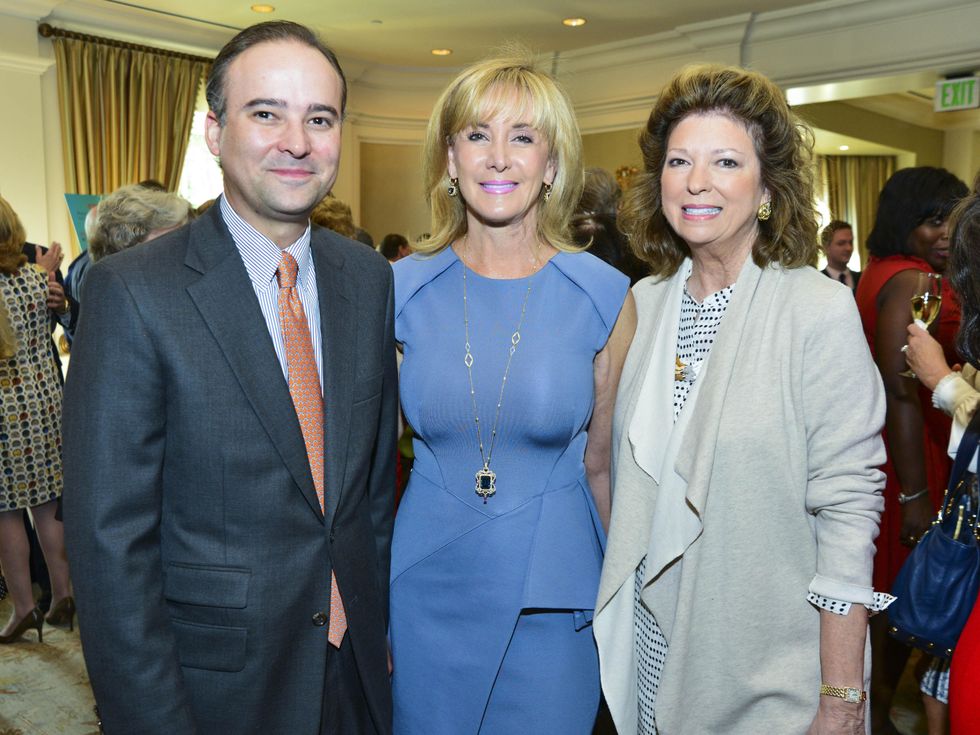 9 Zack Fertitta, from left, Sheridan Williams and Diane Connally at the Baylor Teen Health Clinic luncheon October 2013