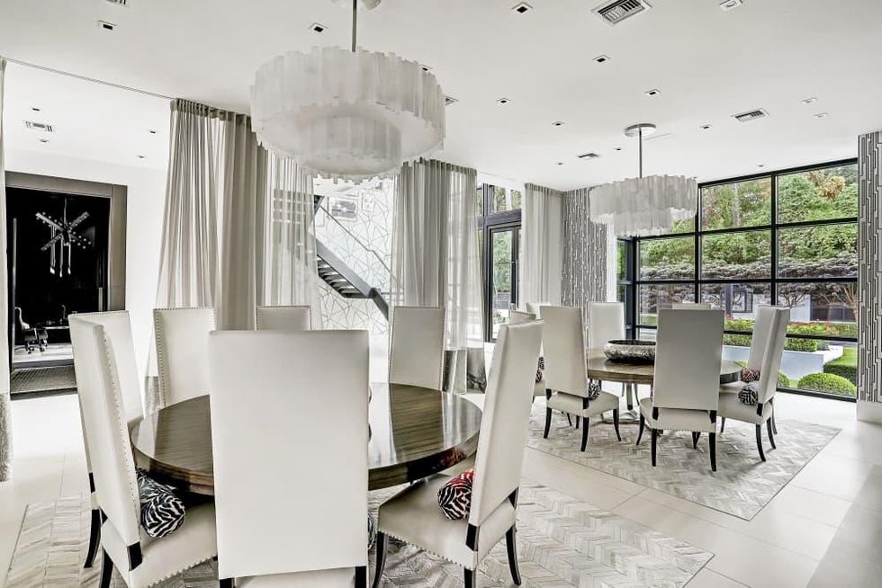 9030 Sandringham Dr.