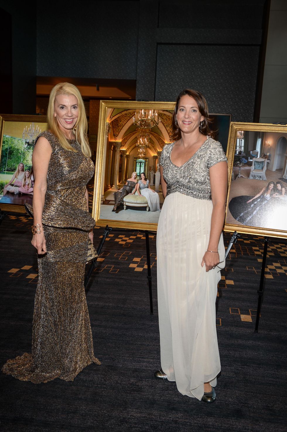9060 Marie Bosarge, left, and Suzanna McVey at the Virtuosi of Houston Gala May 2014