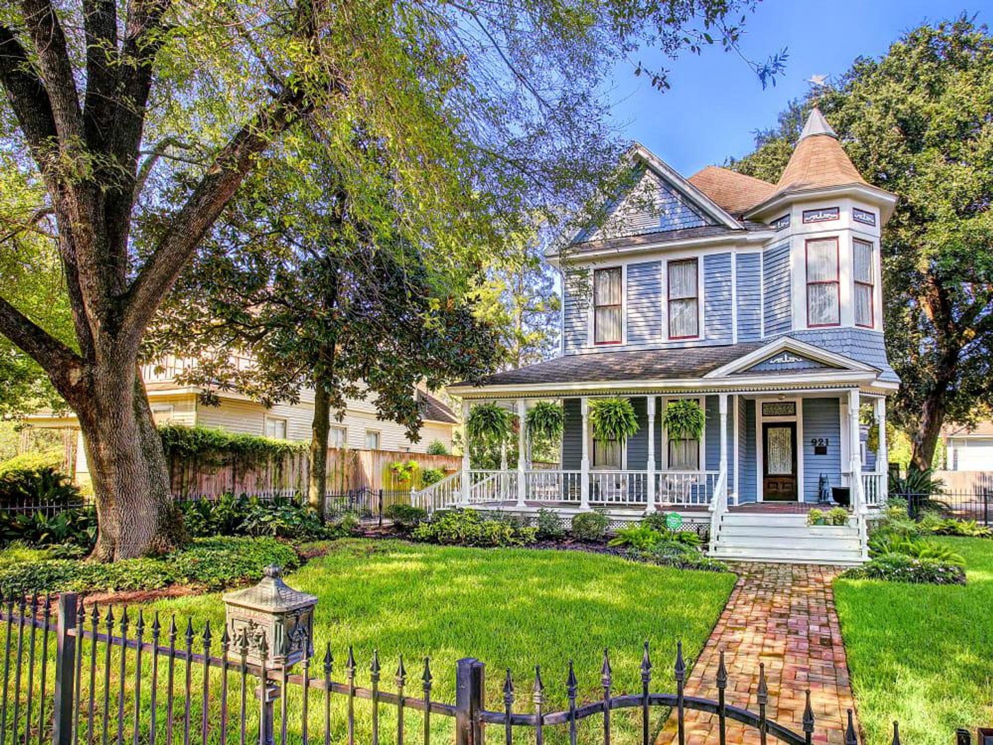 921 Heights Blvd Heights Home Tour