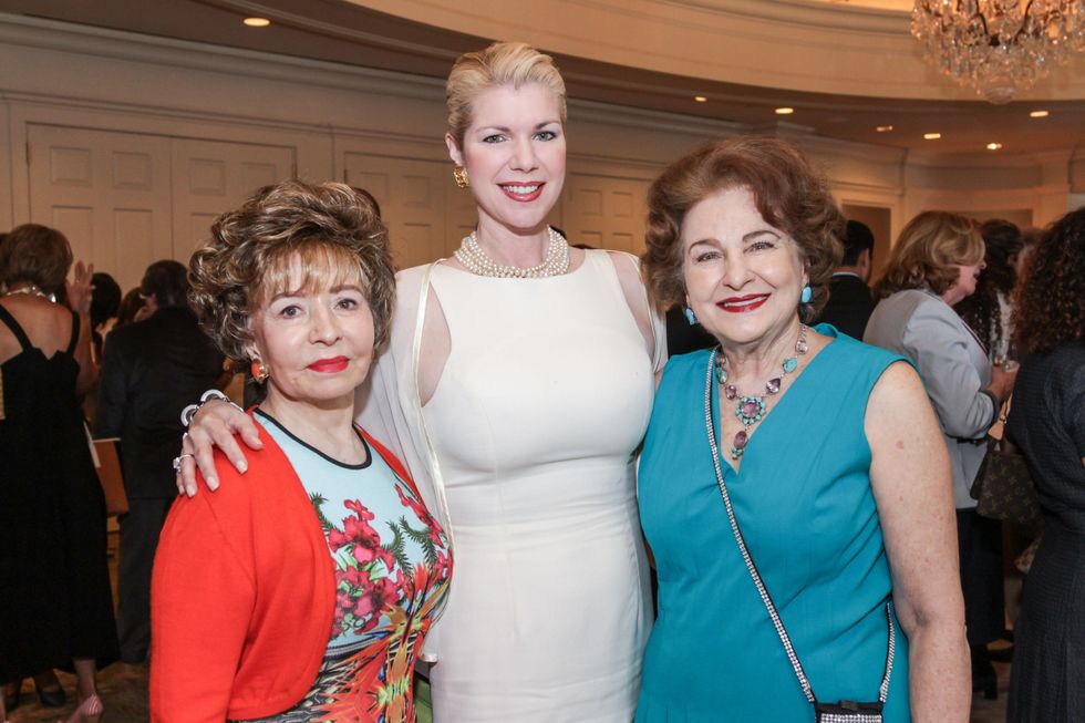 9527 Barbara Lagrange, from left, Katie Deutser Miller and Joanne Crassas at the National Kidney Foundation luncheon May 2014