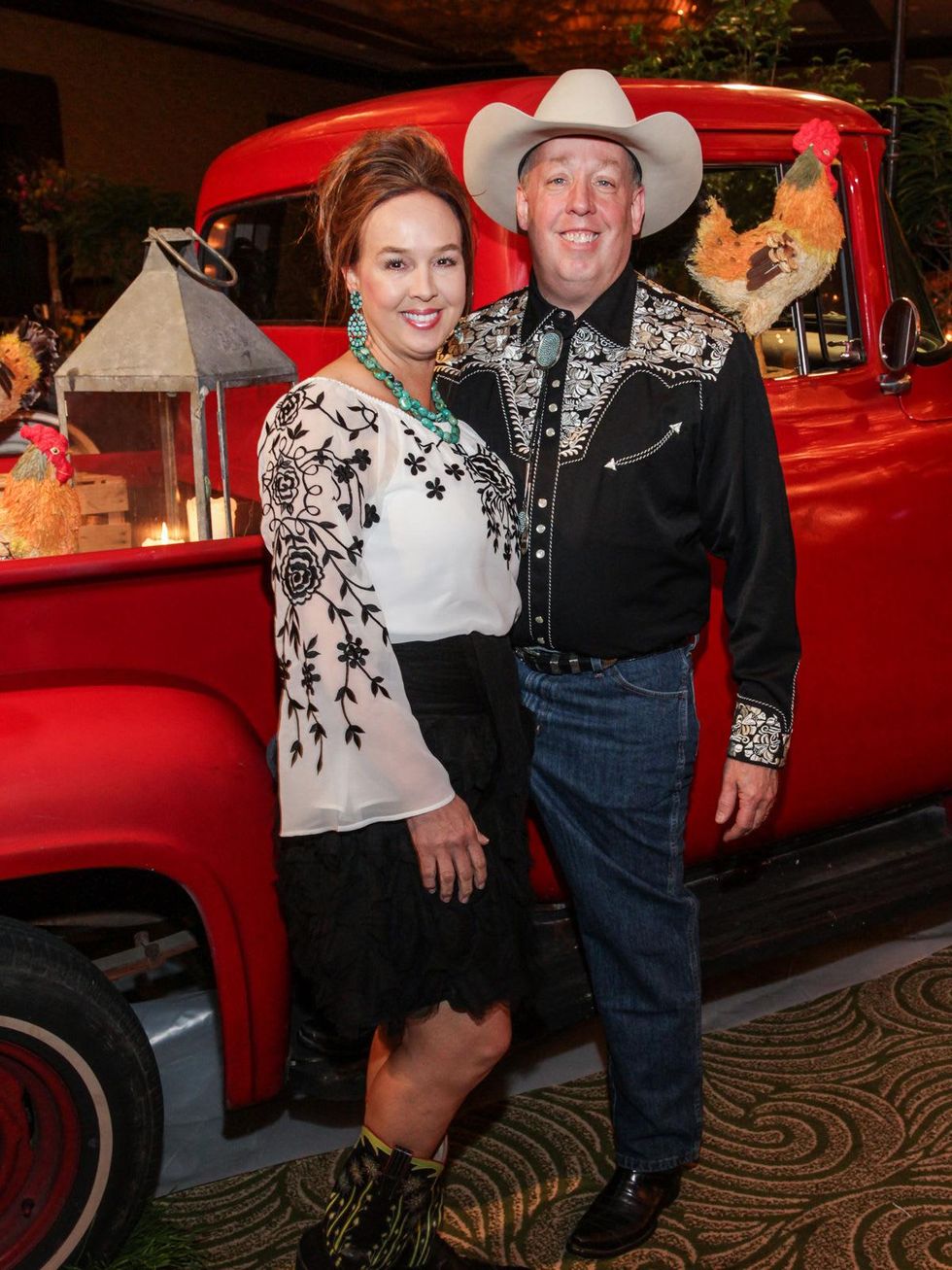 9823 Julie and Dr. David Brown at Camp for All Gala March 2014