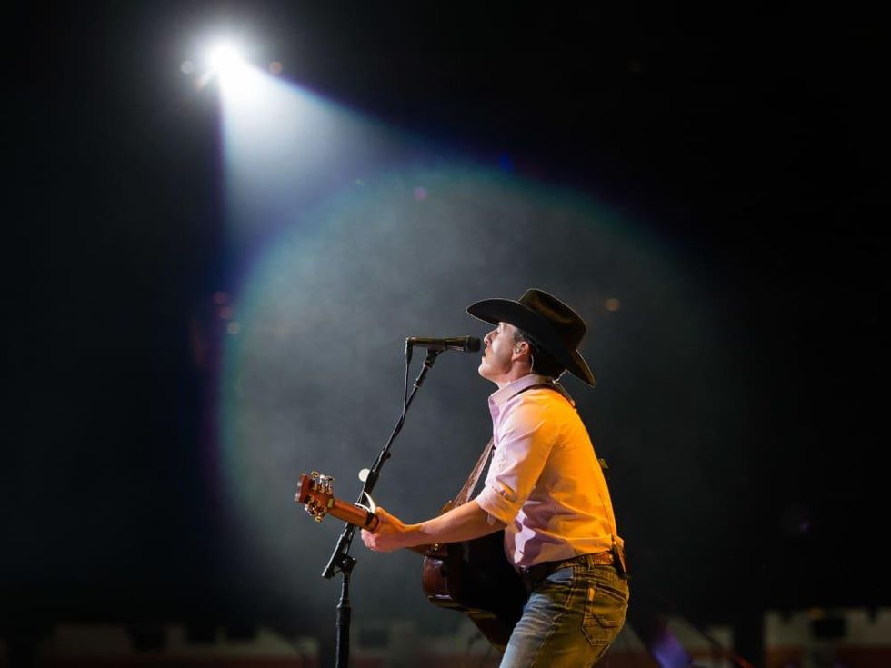 Aaron Watson at RodeoHouston opener 2017