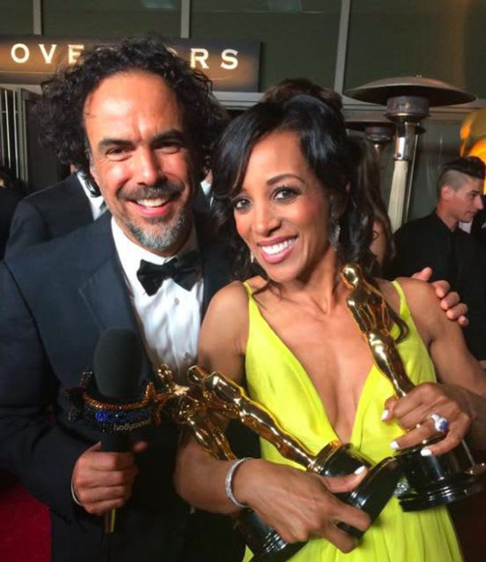 Access Hollywood correspondent Shaun Robinson wearing John Ford ring with Birdman directorAlejandro Gonz\u00e1lez I\u00f1\u00e1rritu