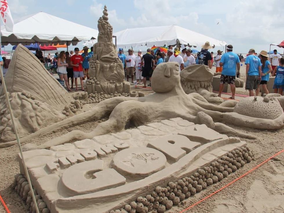 AIA Sandcastle contest, Galveston, 8/16