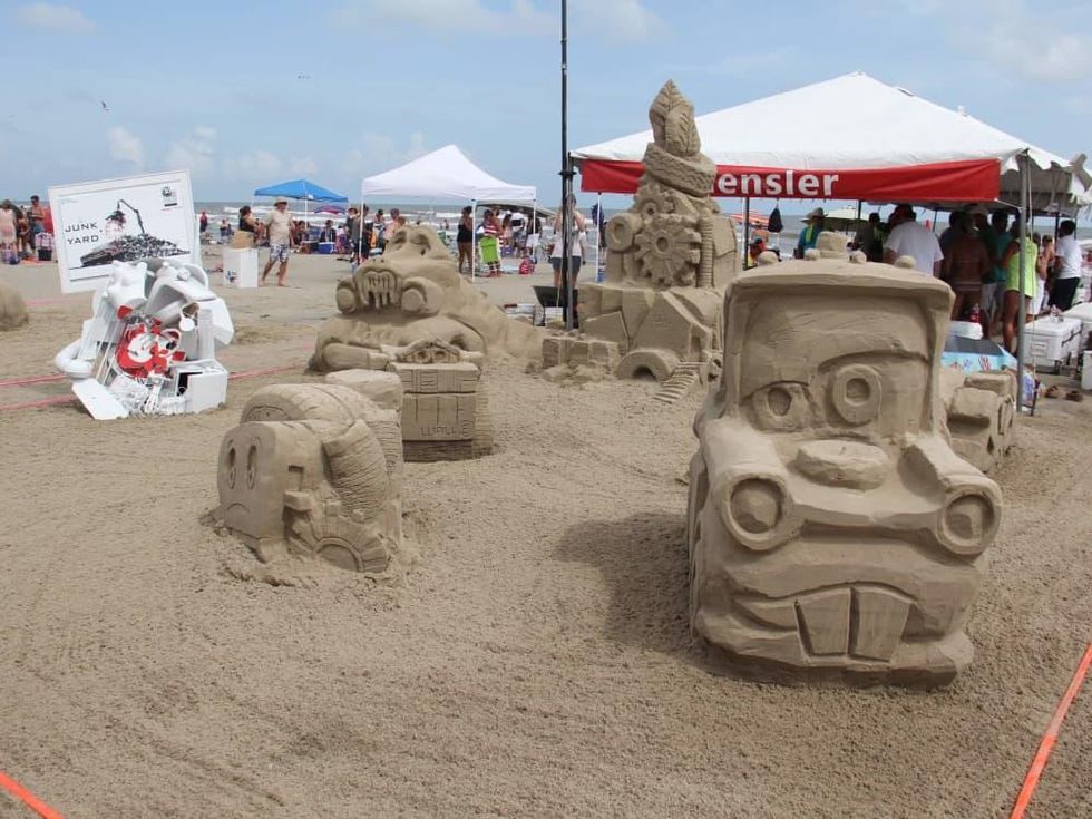 AIA Sandcastle contest, Galveston, 8/16