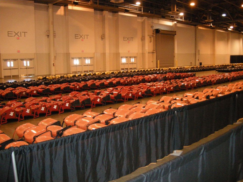 Alamodome auction and sale preview November 2013 seats