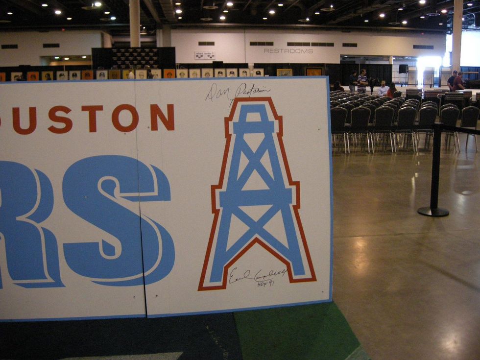 Alamodome auction and sale preview November 2013 signature