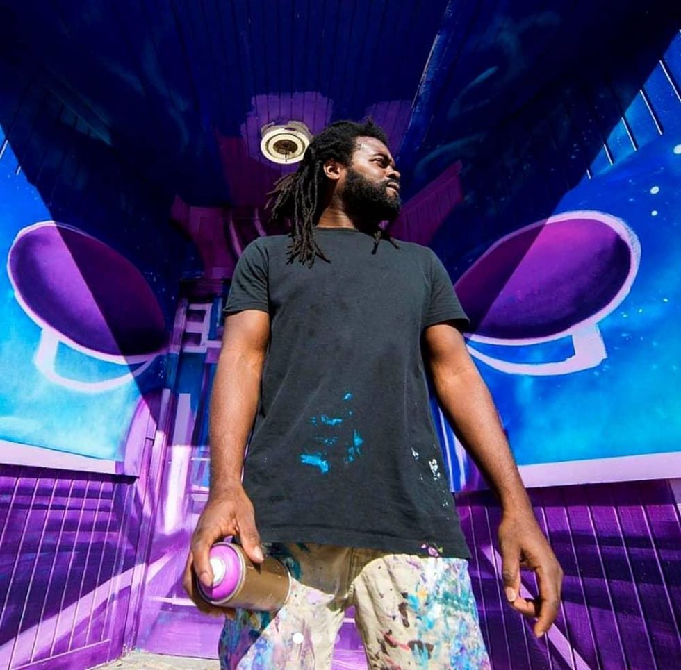 Alex Arz\u00fa Houston