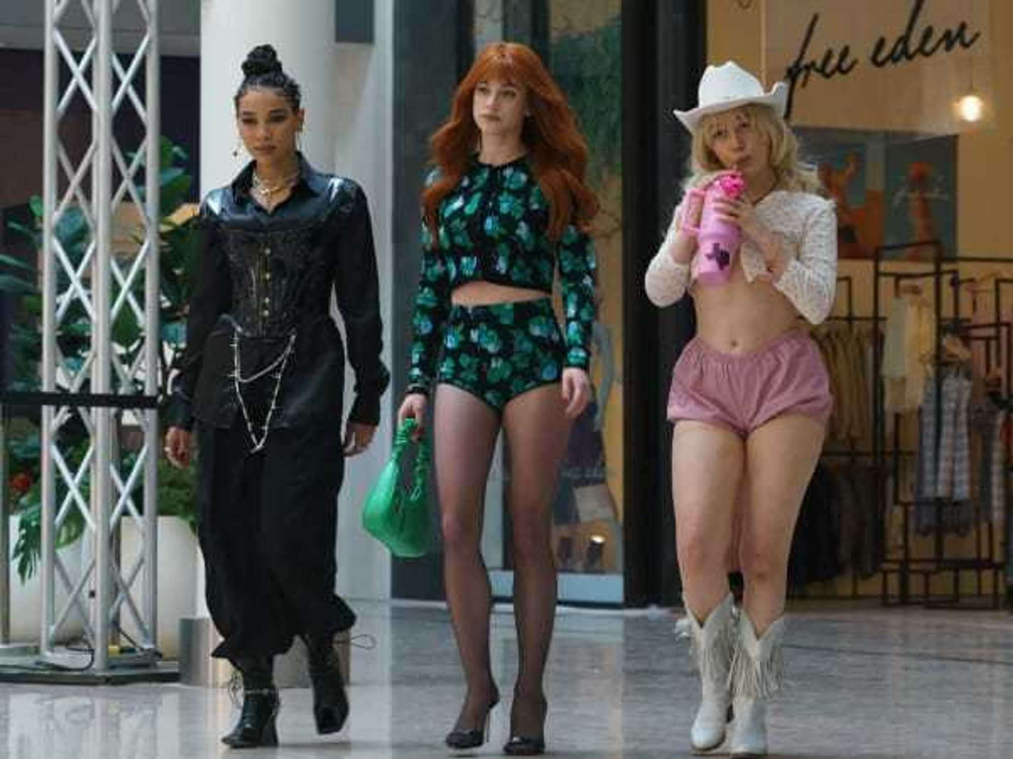 Alexandra Shipp, Lili Reinhart, and Victoria Perfetti in Forbidden Fruits