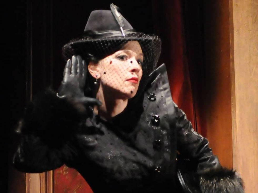 Alley Theatre presents Alfred Hitchcock\u2019s The 39 Steps