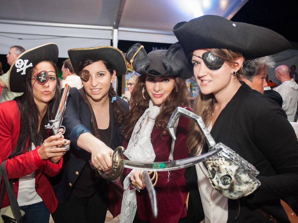 Allie Danziger, from left, Jenny Selber, Laura Littlejohn and Kaitlyn Dubose at Bayou City Art Festival Downtown's Art Heist