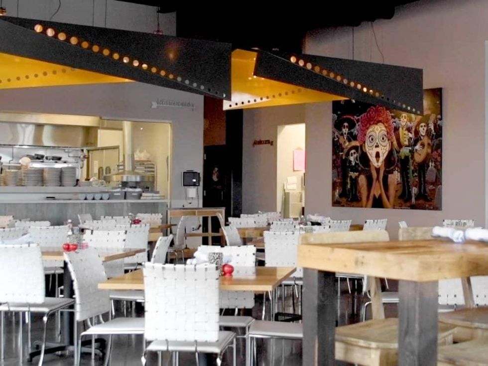 Ambriza Social Mexican Kitchen dining room