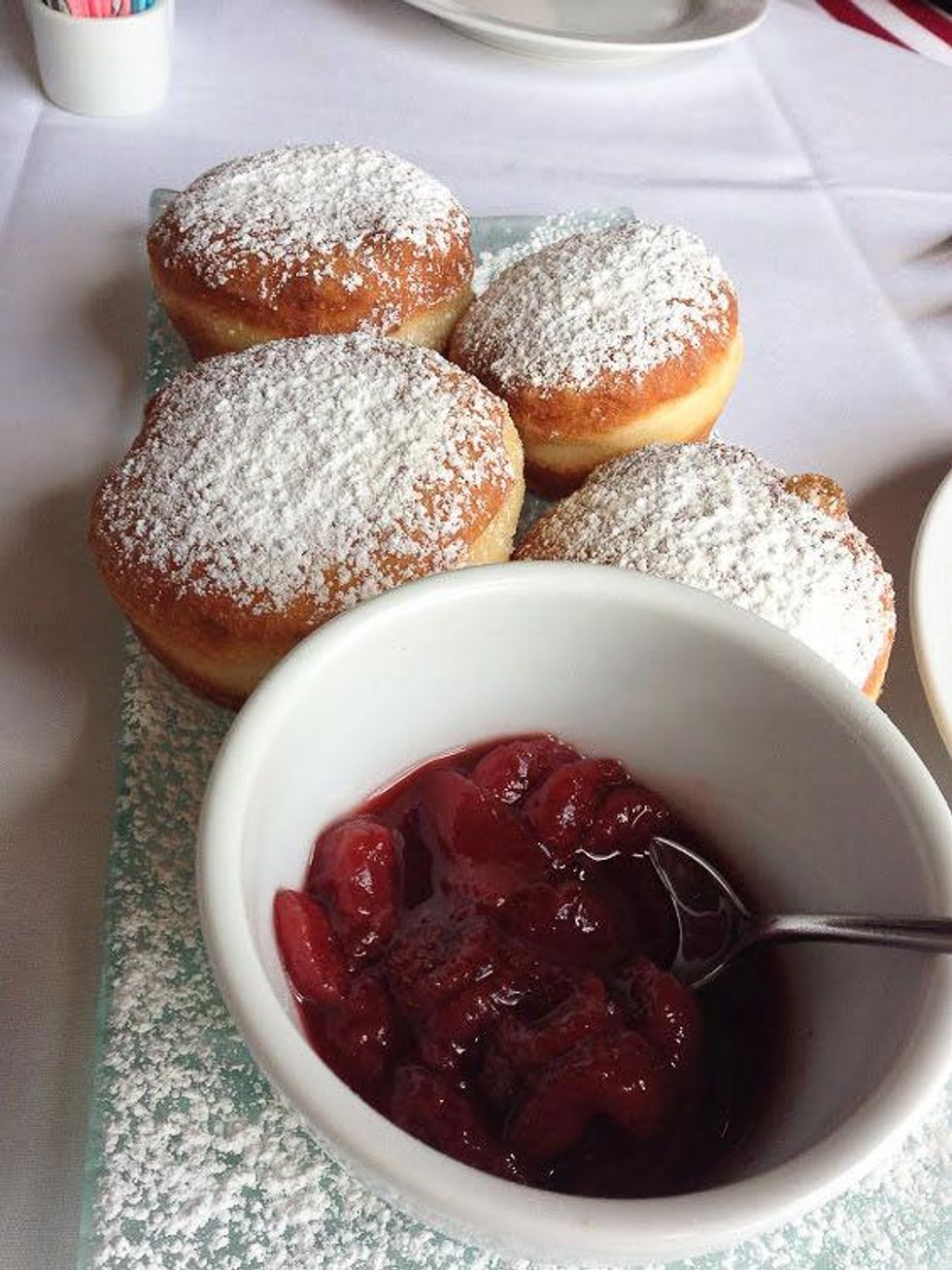 Amy, best brunches, March 2013, Etoile beignets