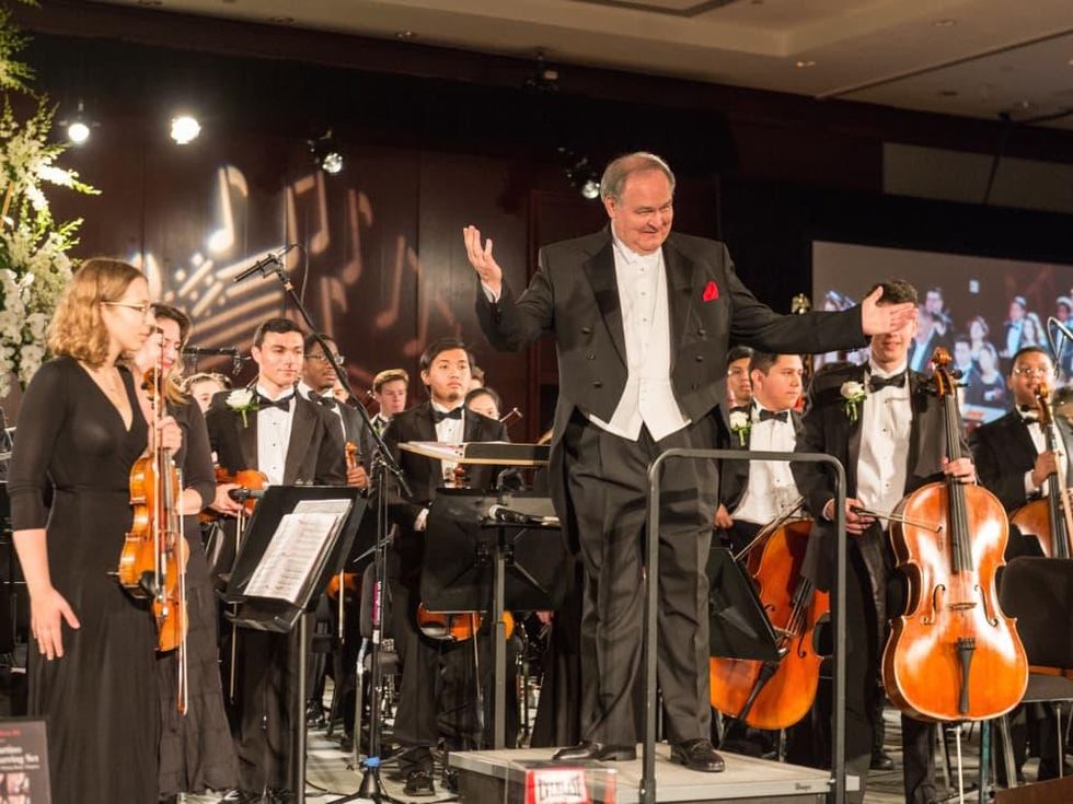 Andrzej Grabiec and Virtuosi orchestra at Virtuosi Gala