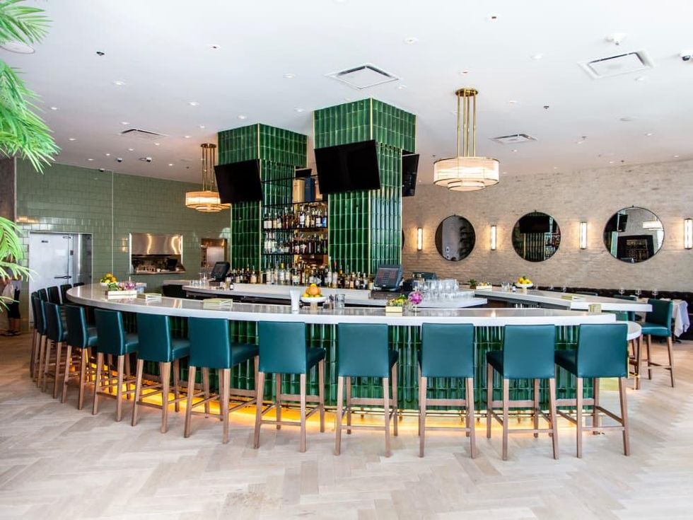 Annie Cafe bar interior