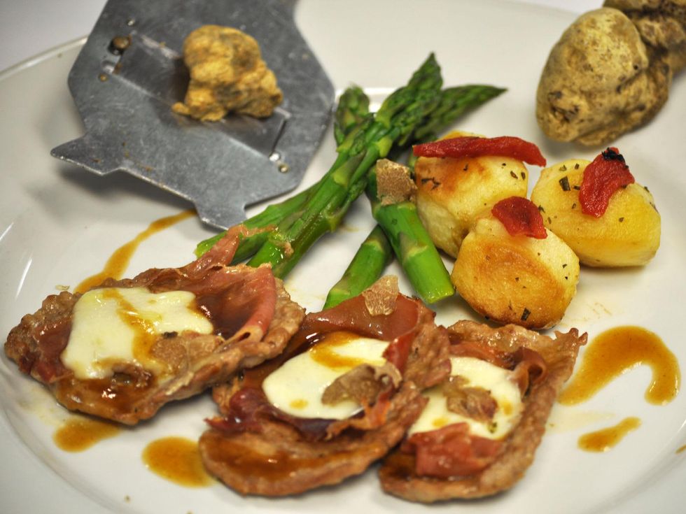 Arcodoro white truffle dish with veal November 2013