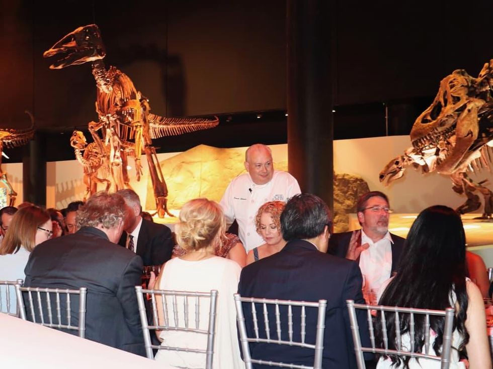 Around the World in 10,000 bites David Skinner crowd shot