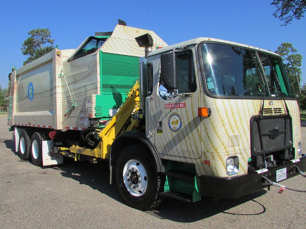 art recycling trucks August 2014