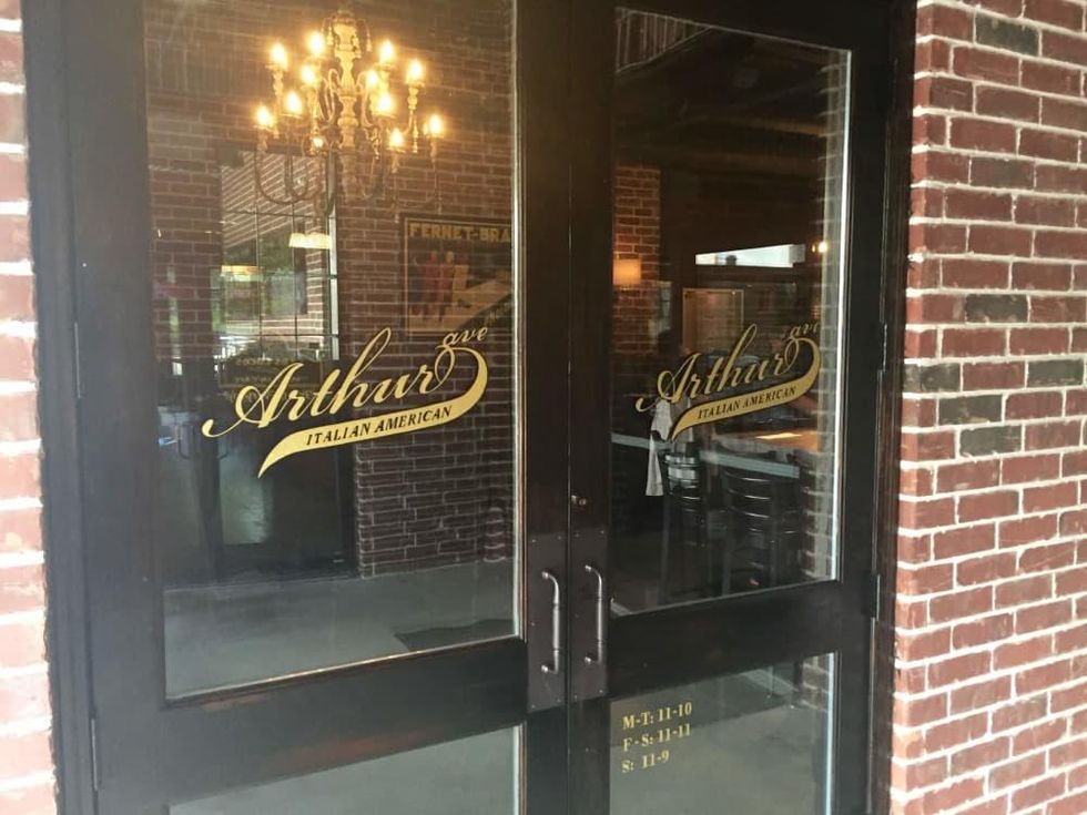 Arthur Ave exterior sign