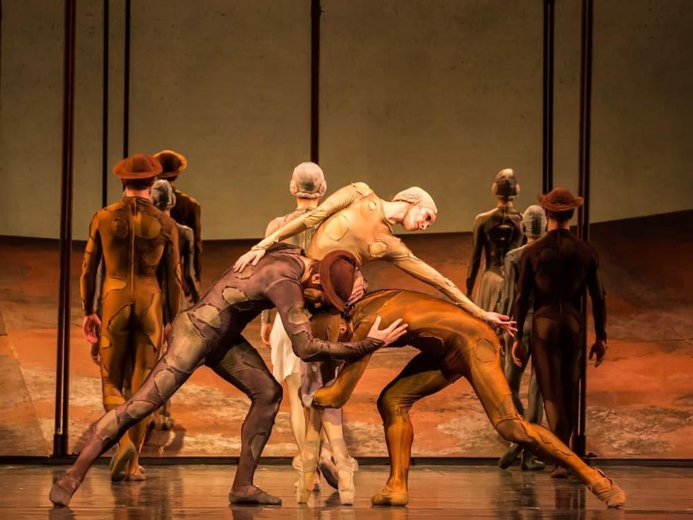 artists of Houston Ballet in Gloria