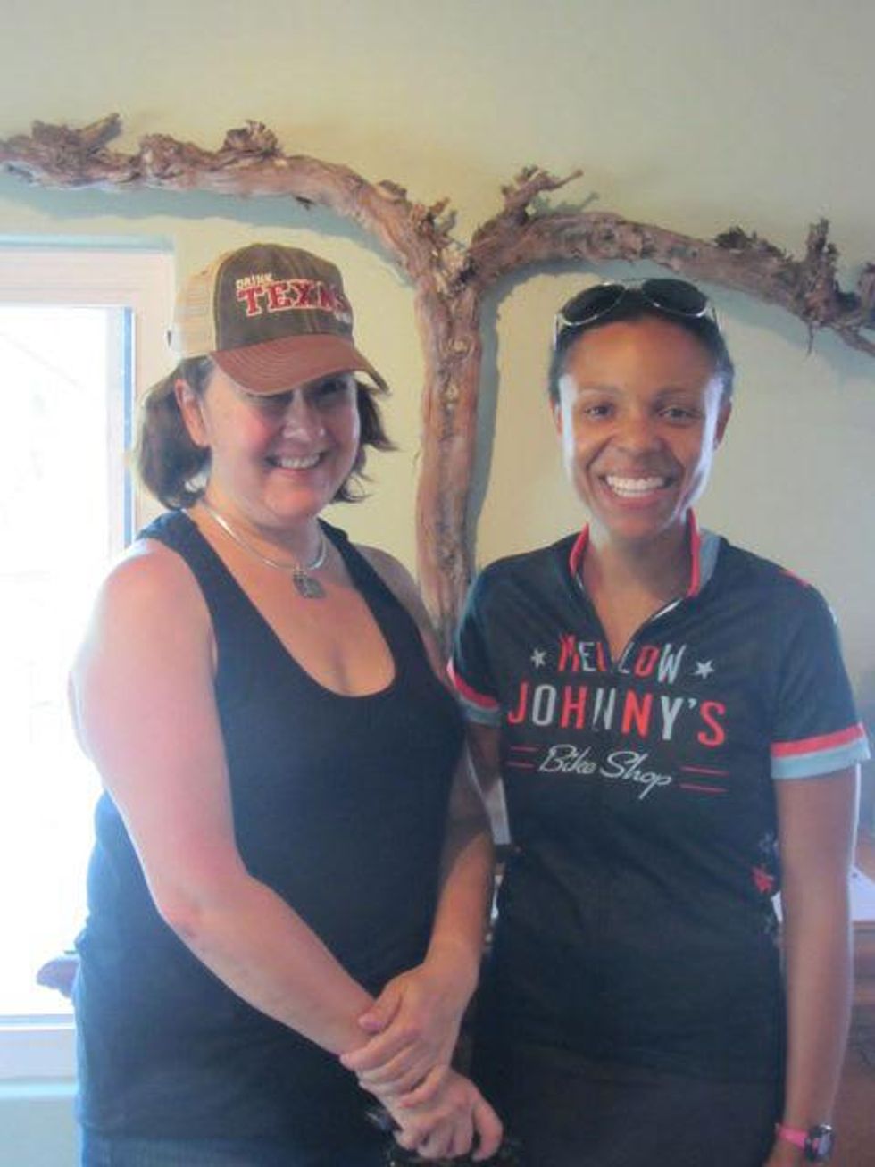 Ashley Hunter and William Chris Vineyards tasting room manager Anne Rosenberg