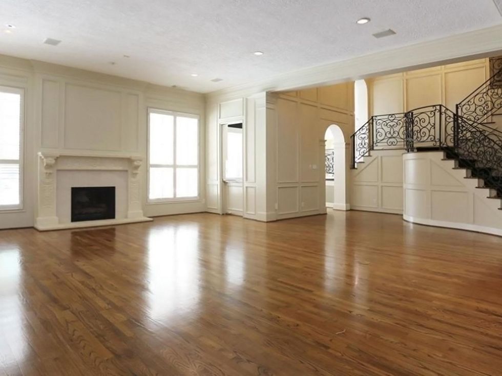 Astros $100 million man Carlos Lee sells Sugar Land mansion November 2014 formal living room