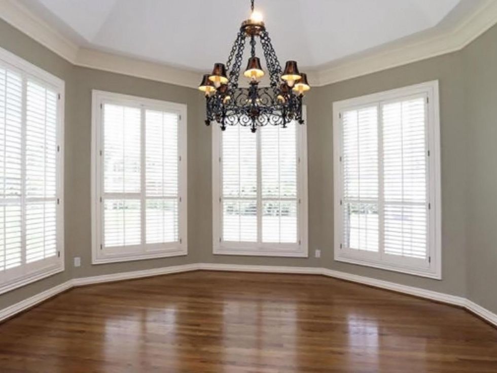 Astros $100 million man Carlos Lee sells Sugar Land mansion November 2014 room