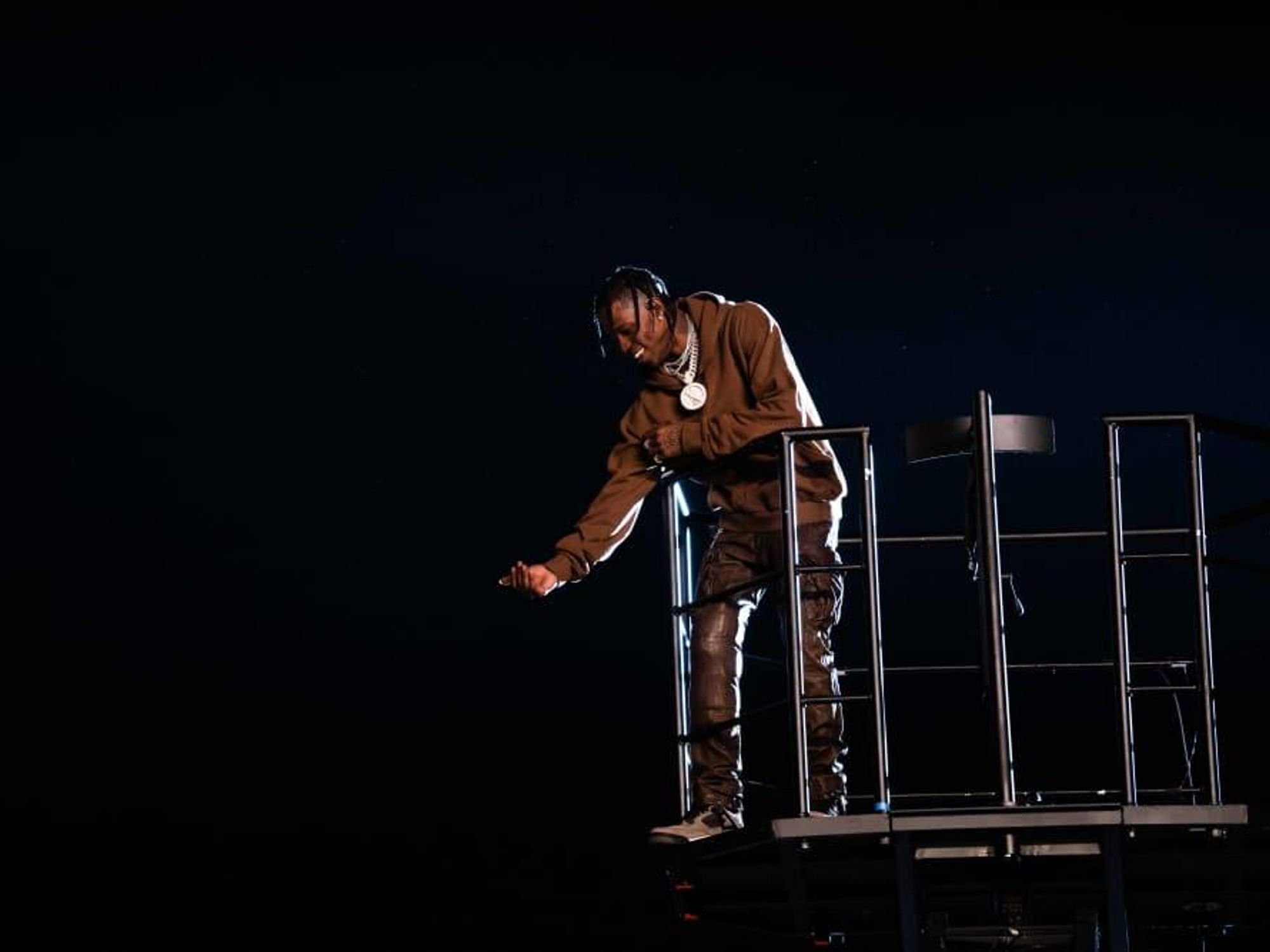 Astroworld Festival 2019 Travis Scott lift