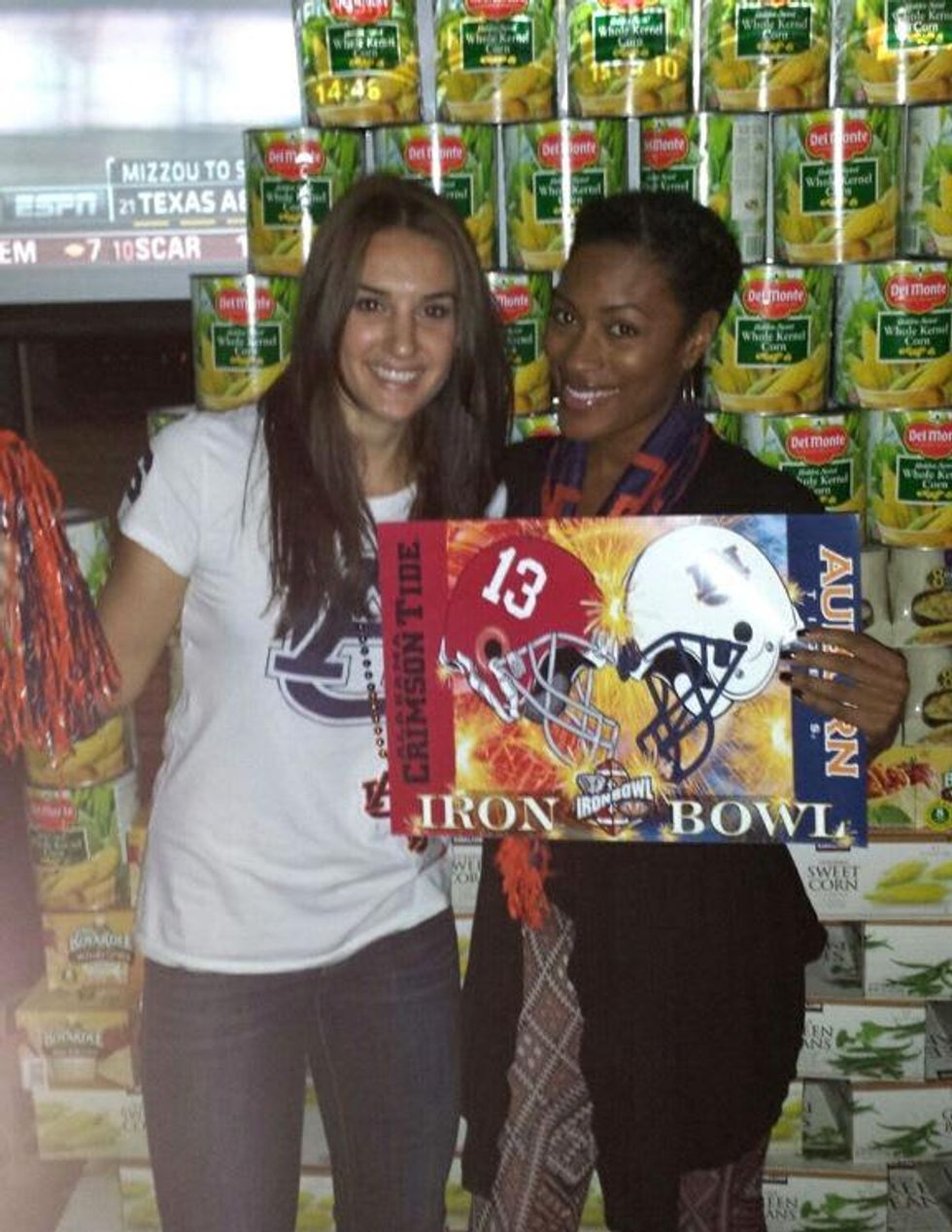 Auburn fans at watch party Nov 2013