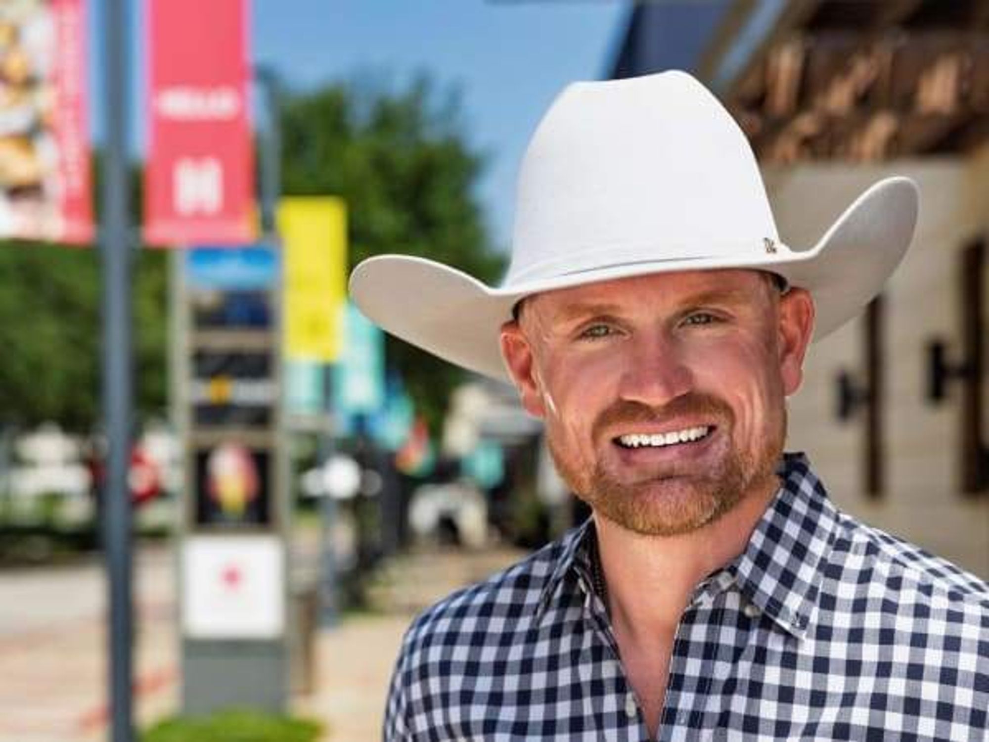 Austin Simmons Charolais restaurant headshot