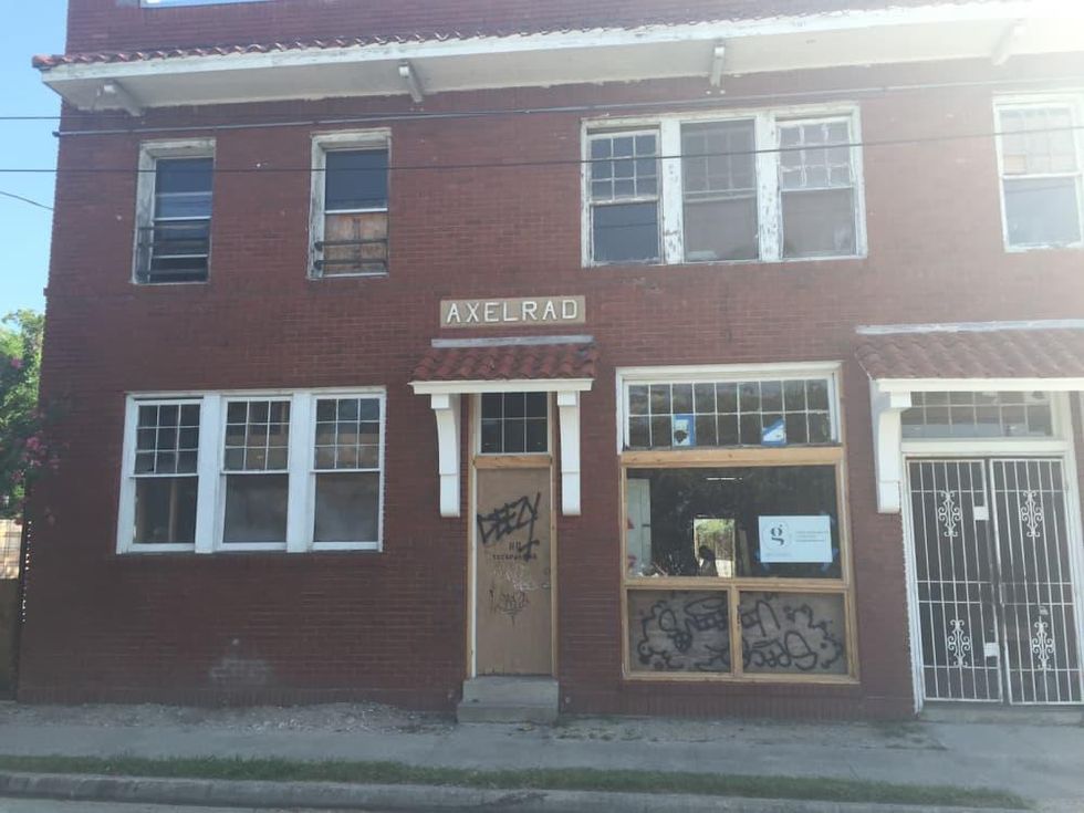 Axelrad Beer Garden Almeda Yards