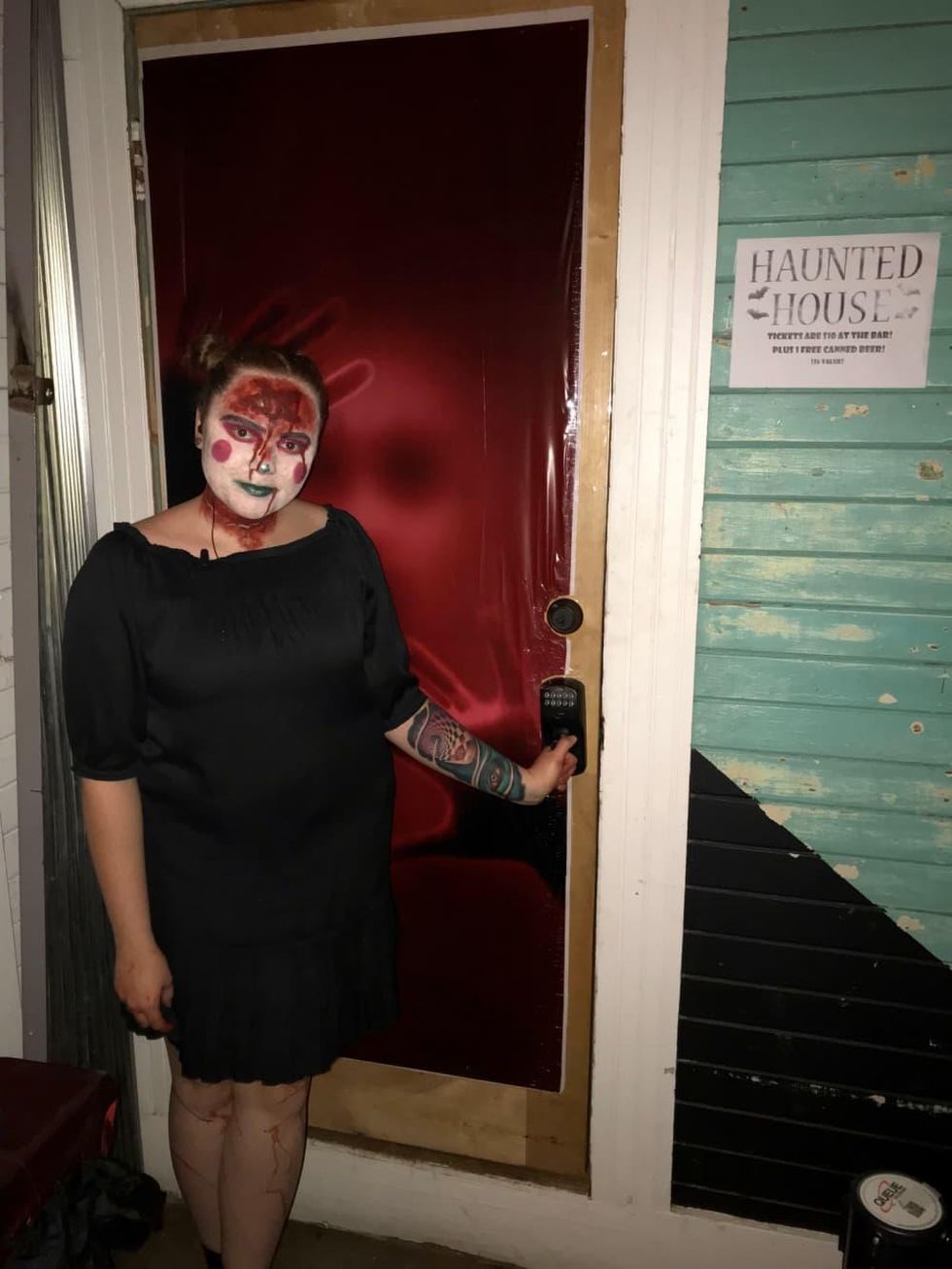 Hip Midtown hangout adds a Halloween haunted house that's spooky fun