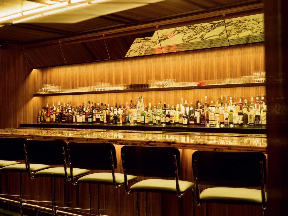 Bar Angie interior
