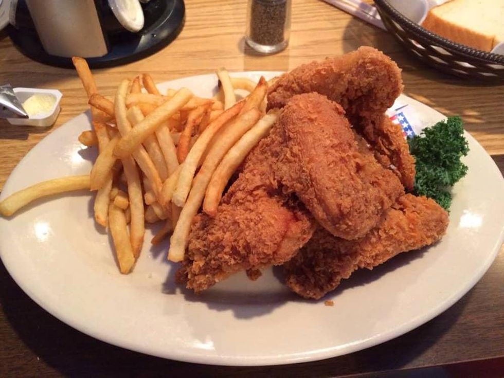 Barbecue Inn Houston fried chicken with french fries