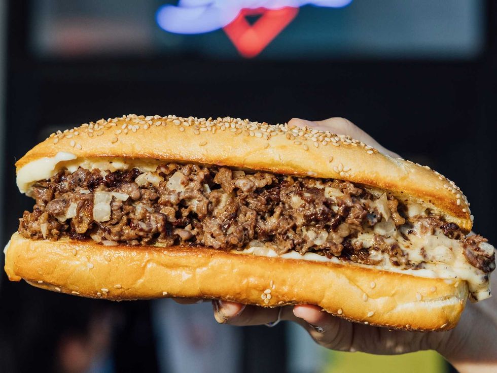 Bas's Cheesesteaks