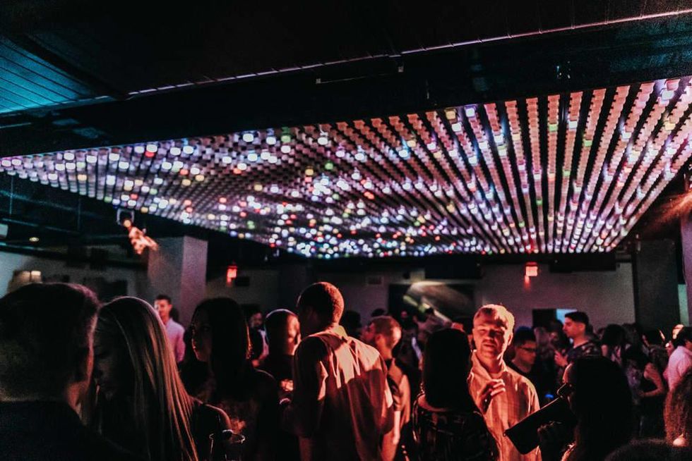 Base nightclub lighting