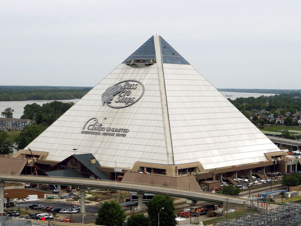 Bass Pro pyramid in Memphis