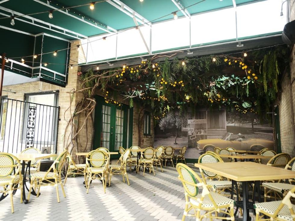 BB Lemon Montrose patio