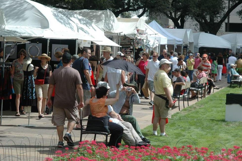 BCAF_Bayou City Art Festival_downtown_artist booths
