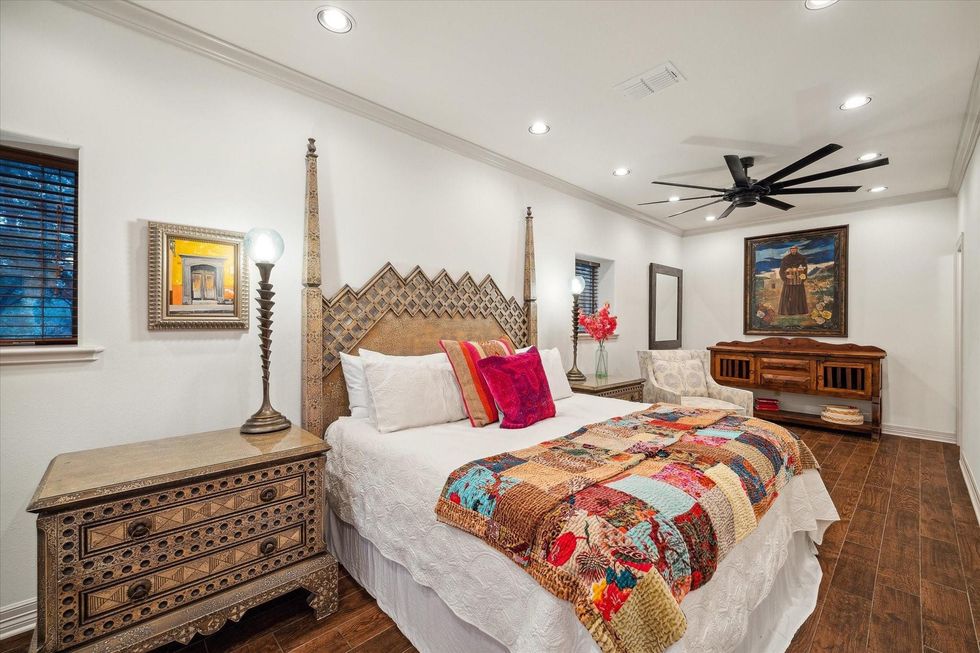 Bedroom in the guest house of 7310 FM 954 in Round Top.