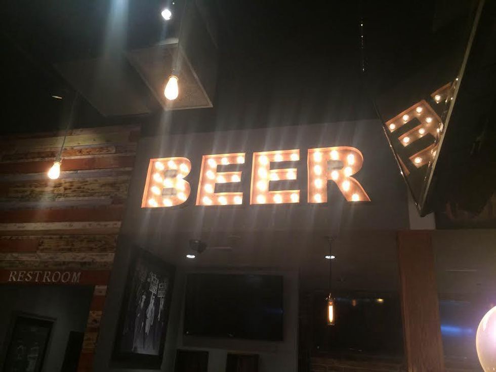 Beer Market Co Beer sign